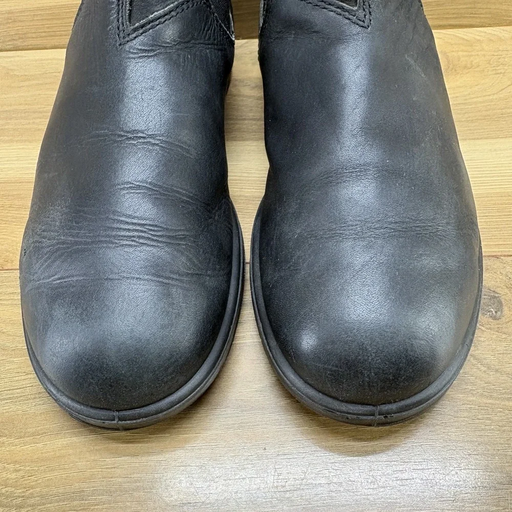 Blundstone Chelsea Boots Black Leather Mens 9 AU 8 Ankle Modern Casual Everyday